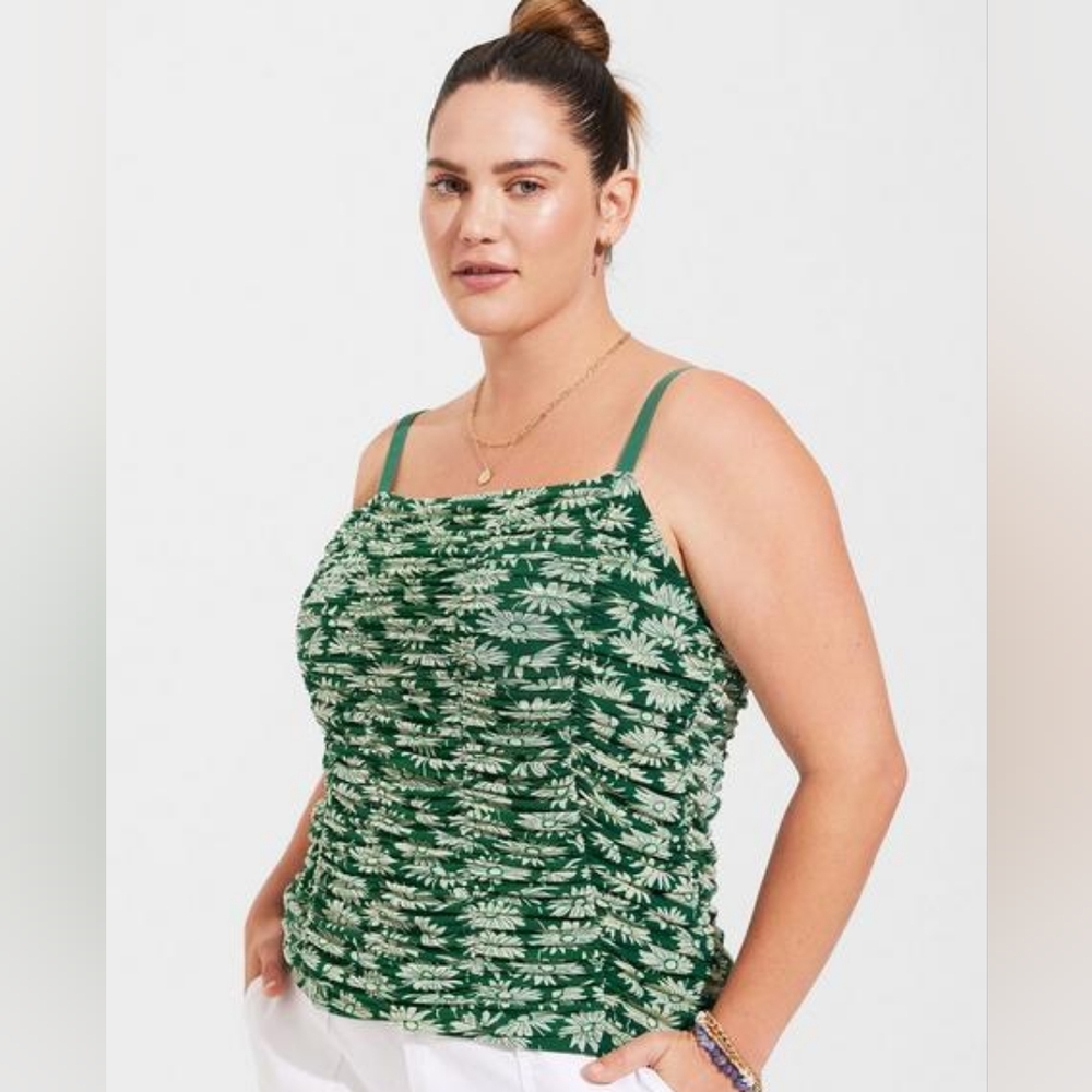 🆕 Torrid Stretch Mesh Shirred Crop Top (Torrid 5)